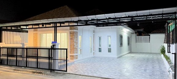 3 bedrooms Cafe / restaurant in Pattaya, Thailand No. 8610 3