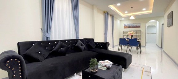 3 bedrooms Cafe / restaurant in Pattaya, Thailand No. 8610 9