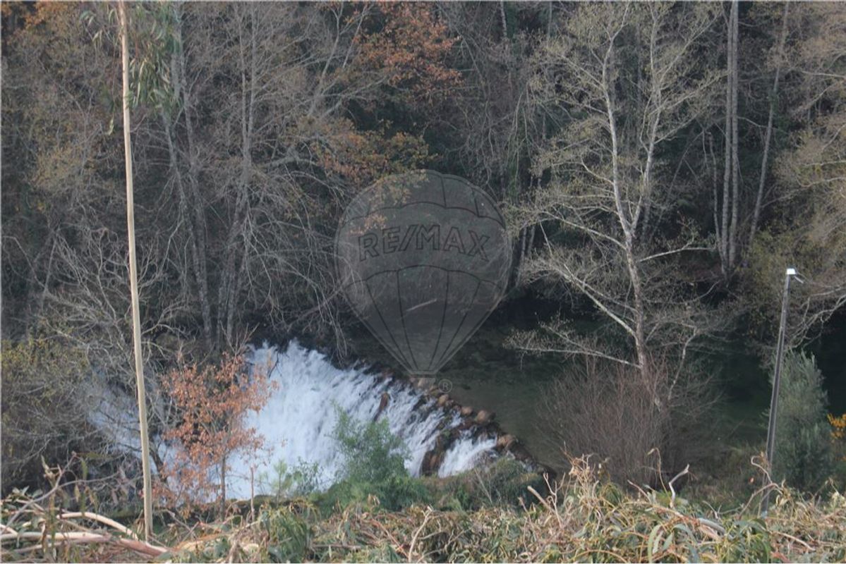 10538m² Land in Rossas, Portugal No. 35811