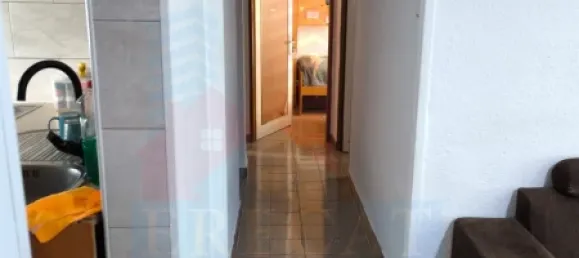 Apartamento de 3 dormitorios en Sabadell, Spain No. 136810 3