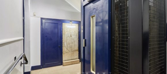 2 bedrooms Apartment in Paris, France No. 177394 12