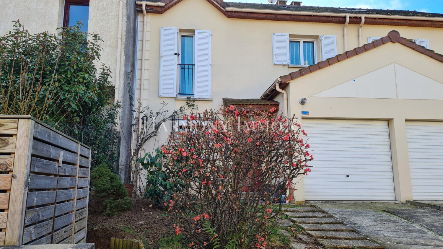 Casa de 5 dormitorios en Antony, France No. 347162