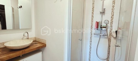 Дом с 3 спальнями в Шелле, Франция № 42920 3