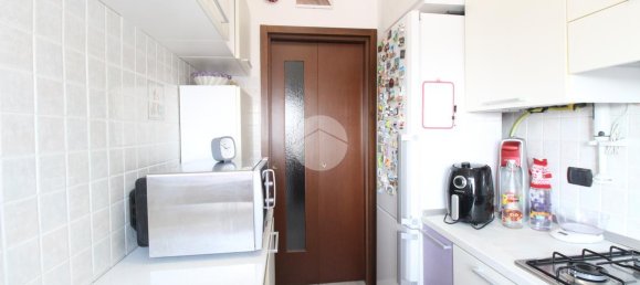 2 rooms Apartment in Magenta, Italy No. 2411 6