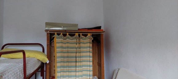 6 rooms House in Arezzo, Italy No. 209559 4