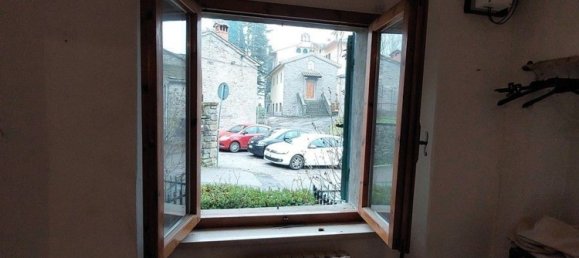 6 rooms House in Arezzo, Italy No. 209559 13