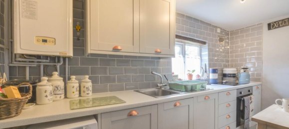 2 bedrooms House in Trowbridge, United Kingdom No. 13707 4