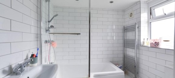 2 bedrooms House in Trowbridge, United Kingdom No. 13707 7