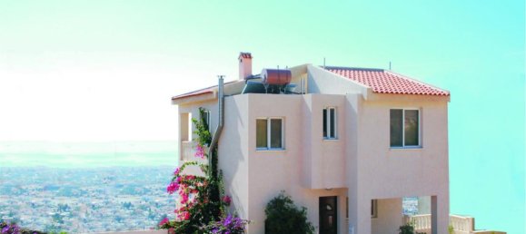2 bedrooms Villa in Paphos, Cyprus No. 1666 2