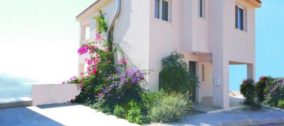 2 bedrooms Villa in Paphos, Cyprus No. 1666 14