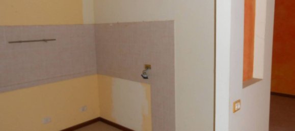Apartamento de 2 dormitorios en Dorno, Italy No. 295830 8