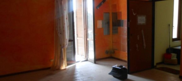 Apartamento de 2 dormitorios en Dorno, Italy No. 295830 6