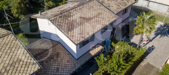 3 bedrooms House in Cesano Maderno, Italy No. 269143 3