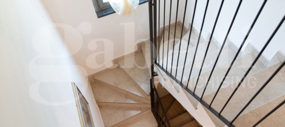 3 bedrooms House in Cesano Maderno, Italy No. 269143 25