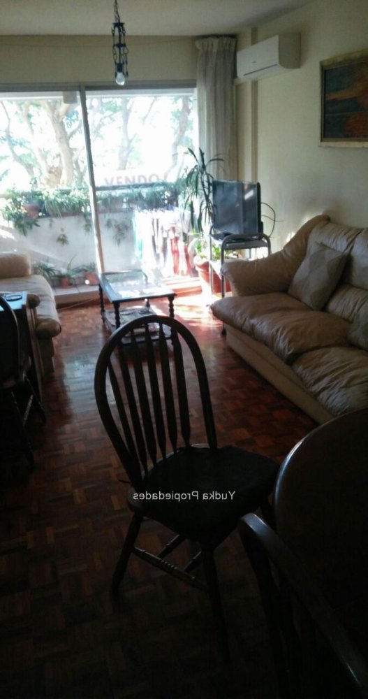 2 bedrooms Apartment in Montevideo, Uruguay No. 12146