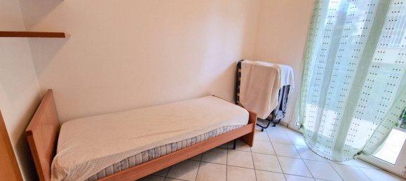 Квартира с 3 спальнями в Римини, Италия № 328031 9