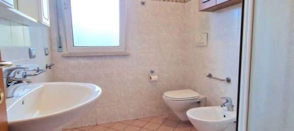 Квартира с 3 спальнями в Римини, Италия № 328031 15