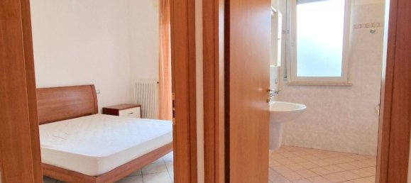 Квартира с 3 спальнями в Римини, Италия № 328031 14