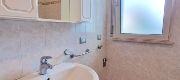 Квартира с 3 спальнями в Римини, Италия № 328031 17