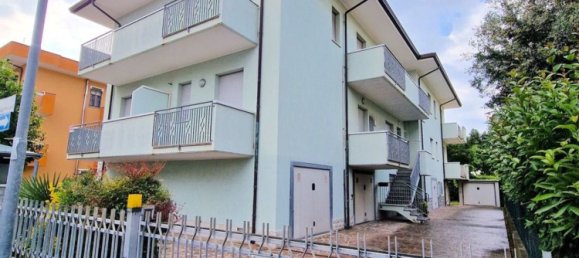 Квартира с 3 спальнями в Римини, Италия № 328031 26