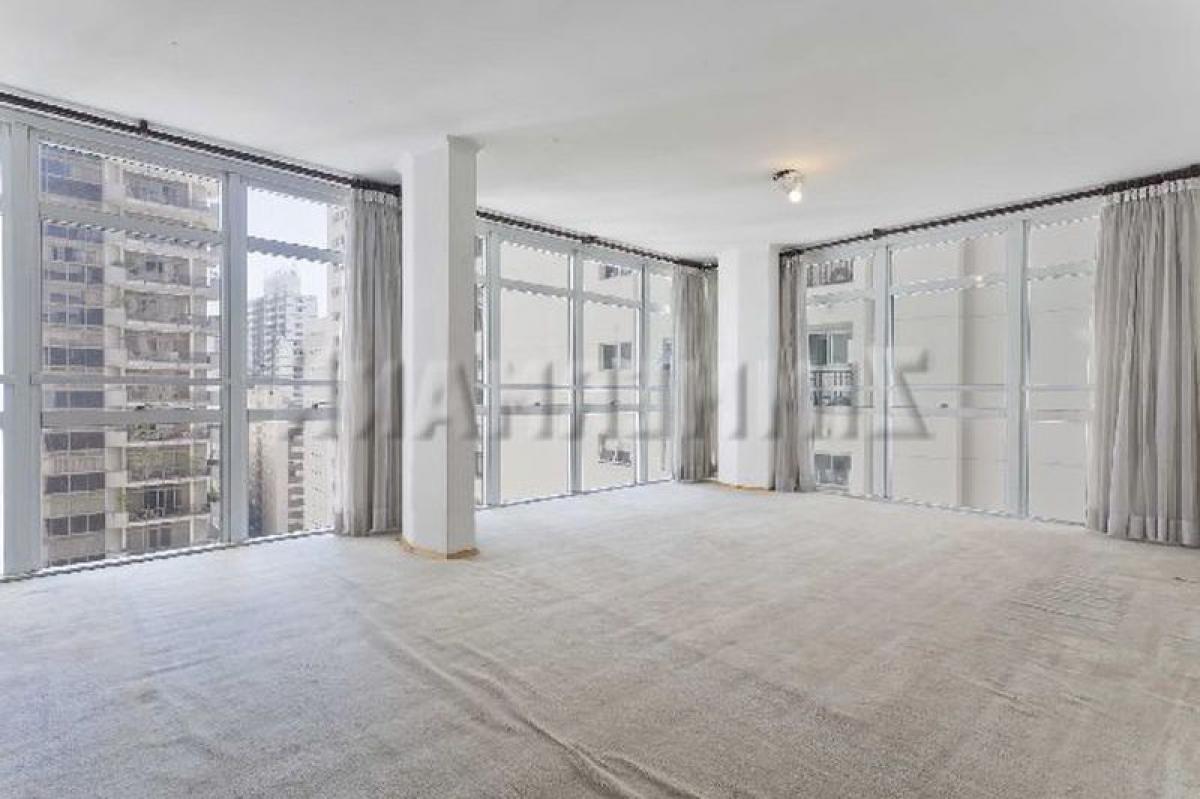 4 bedrooms Apartment in Sao Paulo, Brazil No. 585802