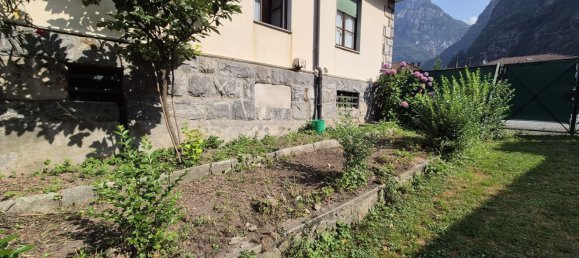 2غرفة شقة في Novate Mezzola, Italy رقم 336461 17