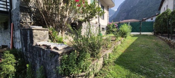 2غرفة شقة في Novate Mezzola, Italy رقم 336461 18