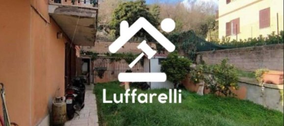 2 bedrooms Apartment in Rome, Italy No. 9630 2