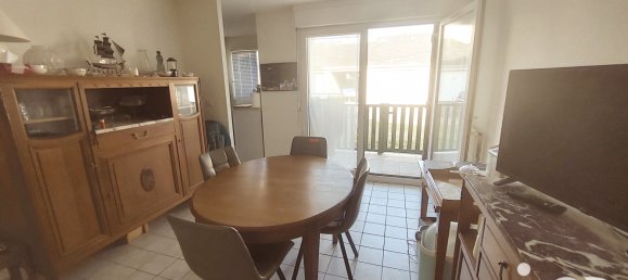 Apartamento de 2 dormitorios en Le Croisic, France No. 107913 4
