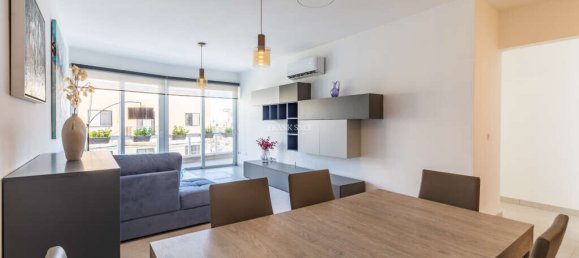 Квартира с 3 спальнями в Свийи, Мальта № 10225 3