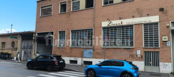 40m² Garage in Turin, Italy No. 347051 5