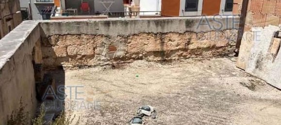 4 Schlafzimmer Doppelhaus in Palo del Colle, Italy, Nr. 361803 6