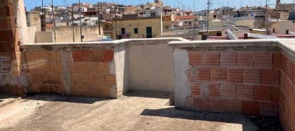 4 Schlafzimmer Doppelhaus in Palo del Colle, Italy, Nr. 361803 2