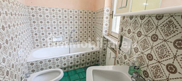 4 bedrooms Apartment in Genoa, Italy No. 329850 43