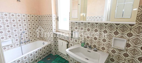 4 bedrooms Apartment in Genoa, Italy No. 329850 42