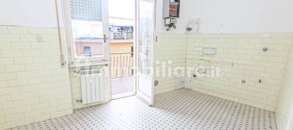 4 bedrooms Apartment in Genoa, Italy No. 329850 27