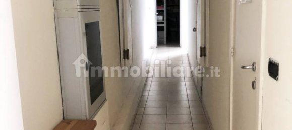3 rooms Commercial property in Florence, Italy No. 35149 9