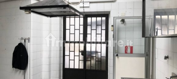 3 rooms Commercial property in Florence, Italy No. 35149 3