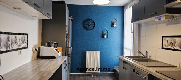 3 bedrooms Apartment in Beauvais, France No. 68710 8