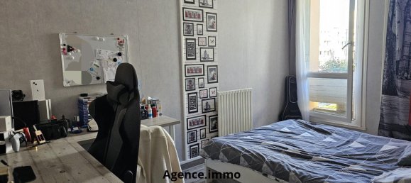 3 bedrooms Apartment in Beauvais, France No. 68710 9