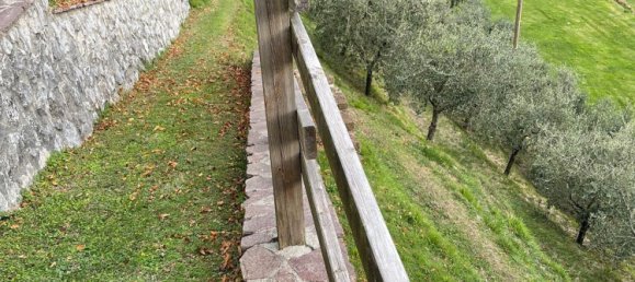 5 bedrooms House in Fabbriche di Vergemoli, Italy No. 315588 14