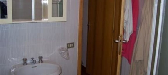 5 bedrooms Apartment in Massa, Italy No. 317867 5