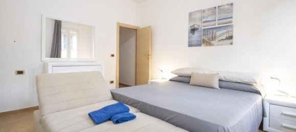 3 rooms Apartment in Florence, Italy No. 195822 10