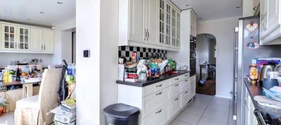 3 bedrooms House in Croydon, United Kingdom No. 4859 7