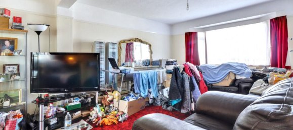 3 bedrooms House in Croydon, United Kingdom No. 4859 9