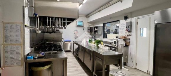 160m² Commercial property in Castellalto, Italy No. 267265 4