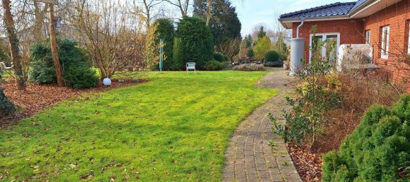 Здание с 6 спальнями в Дитмаршен, Германия № 90613 5