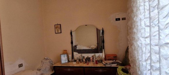 Дом с 5 комнатами в Сторнара, Италия № 92485 13