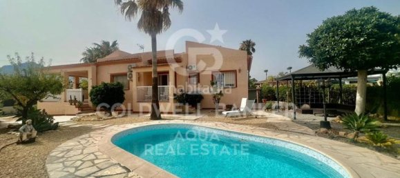 3 Schlafzimmer Haus in Alicante, Spain, Nr. 86187 2