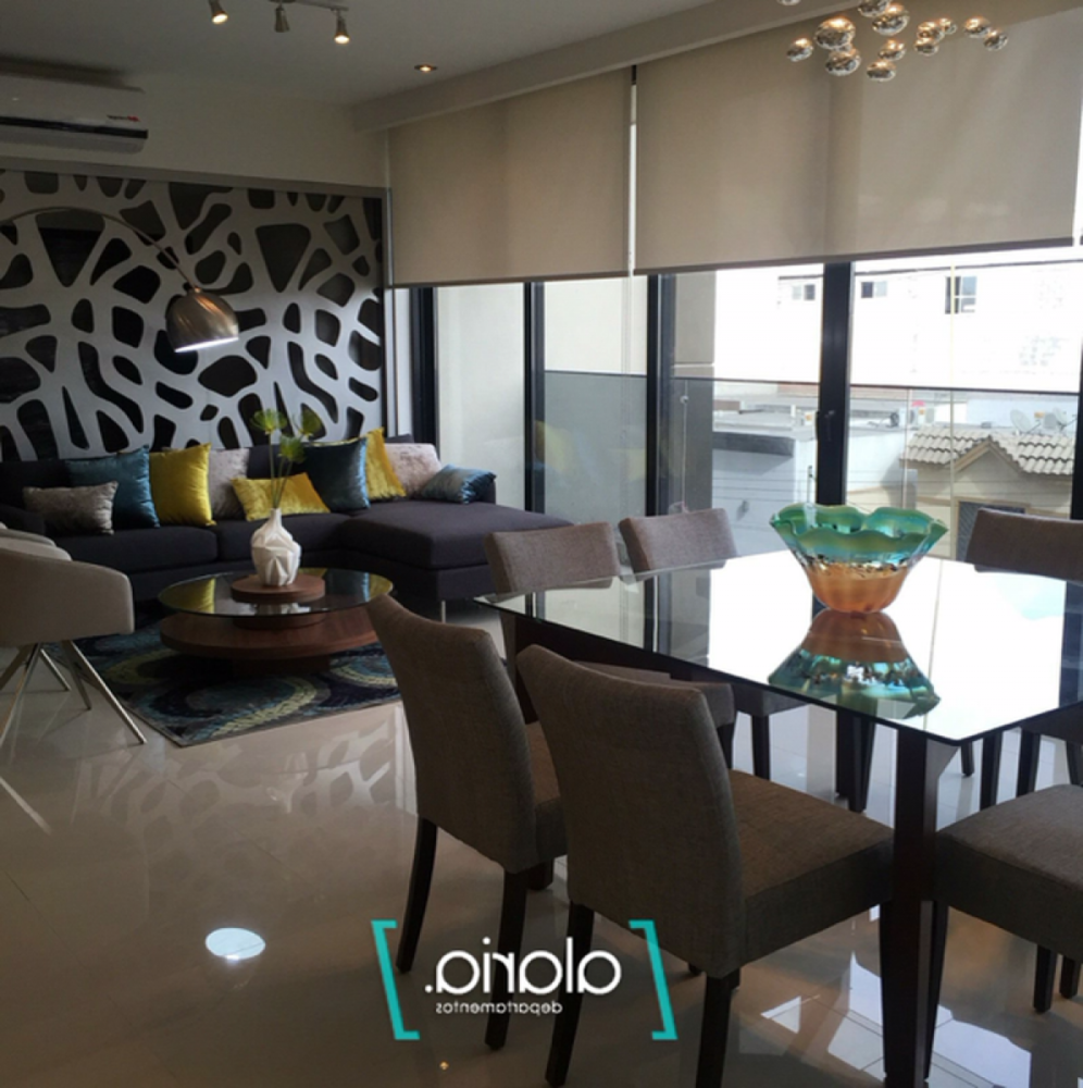 Apartamento de 3 dormitorios en Salinas Victoria, Mexico No. 179634